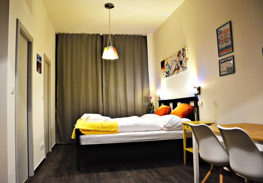 Antoninska Apartment Prag