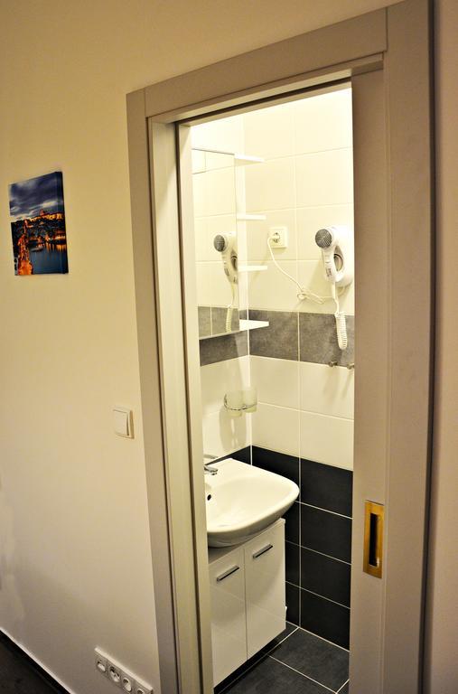 Antoninska Apartment Prag